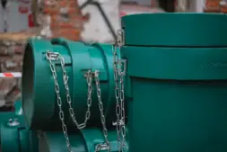 Мусоросброс секция прямая зеленый, без цепей