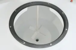 Емкость ЦКТ 3000 л с патрубком 110мм белая