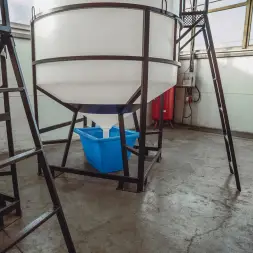 Емкость ЦКТ 5000 л с патрубком 160мм белая